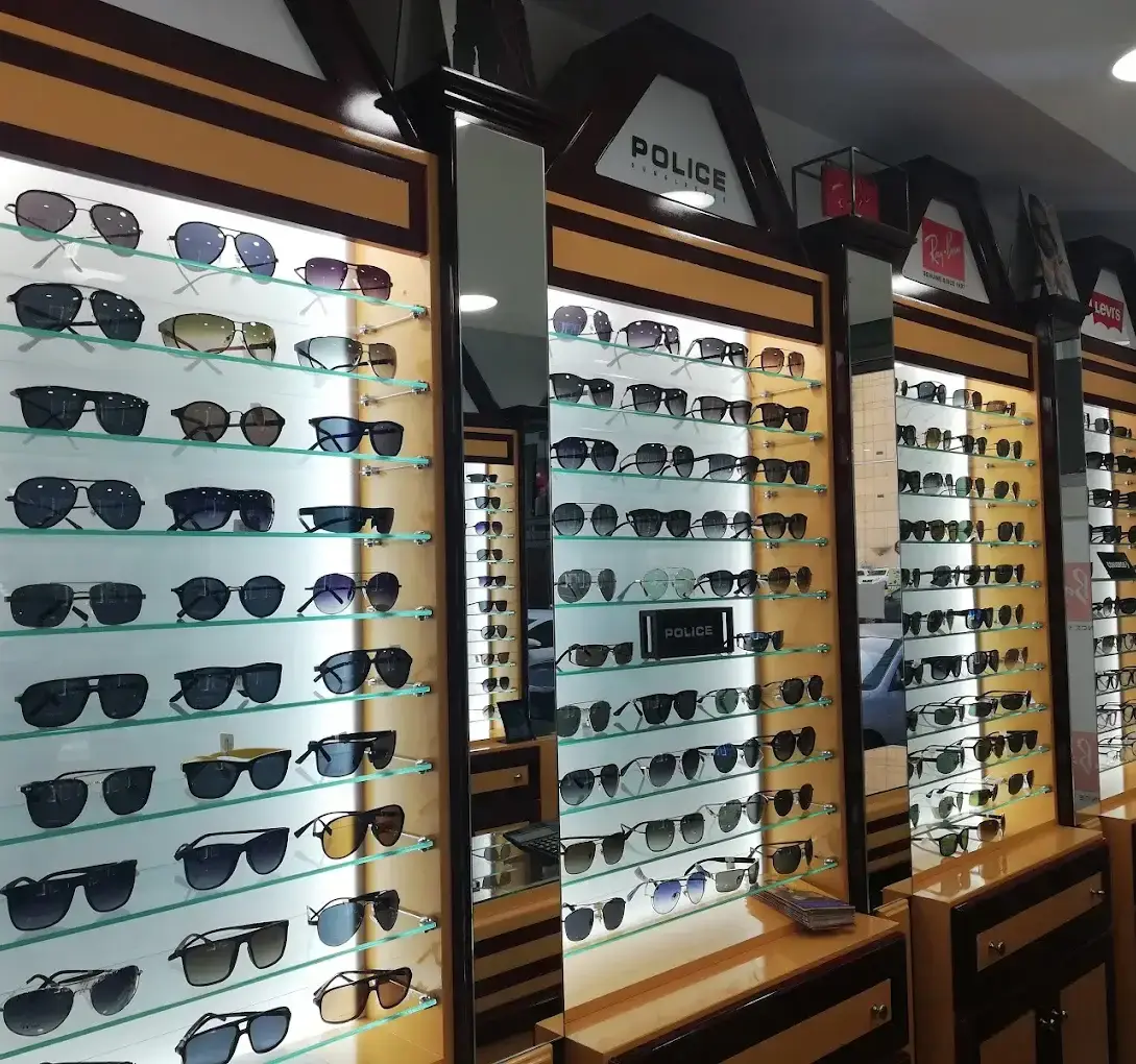 Kairali Optical Store